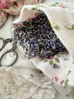 Load image into Gallery viewer, Organic Lavender Sachets - Pure Soft Floral Linen - Drawer Sachet - Australia
