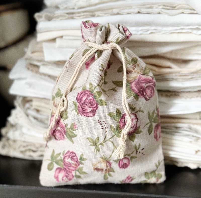 Organic Lavender Linen Sachets / Large “Rose”