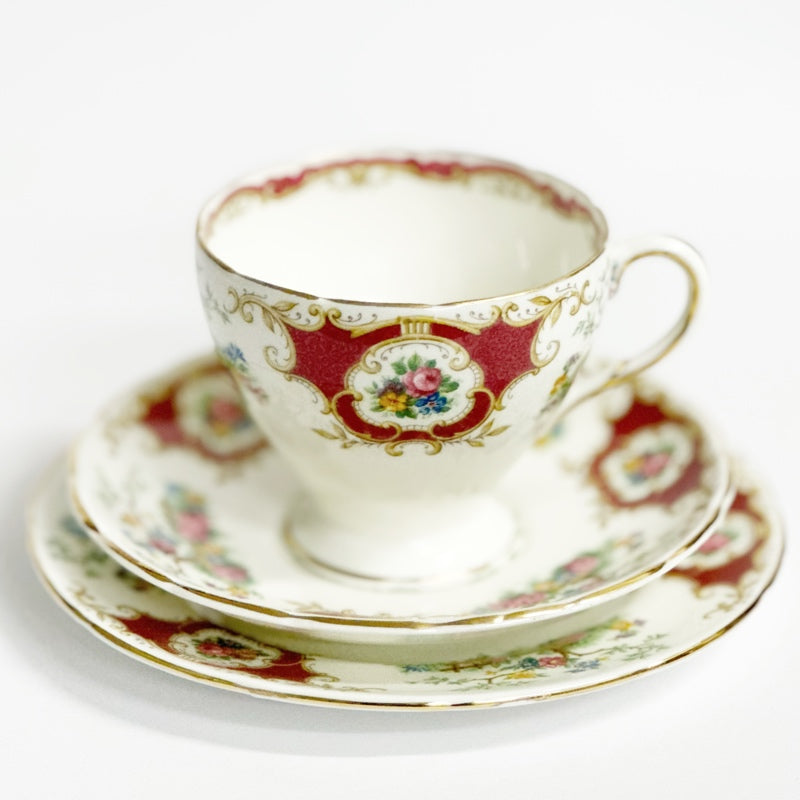 "FOLEY" Broadway Teacup, Saucer & Side Plate England