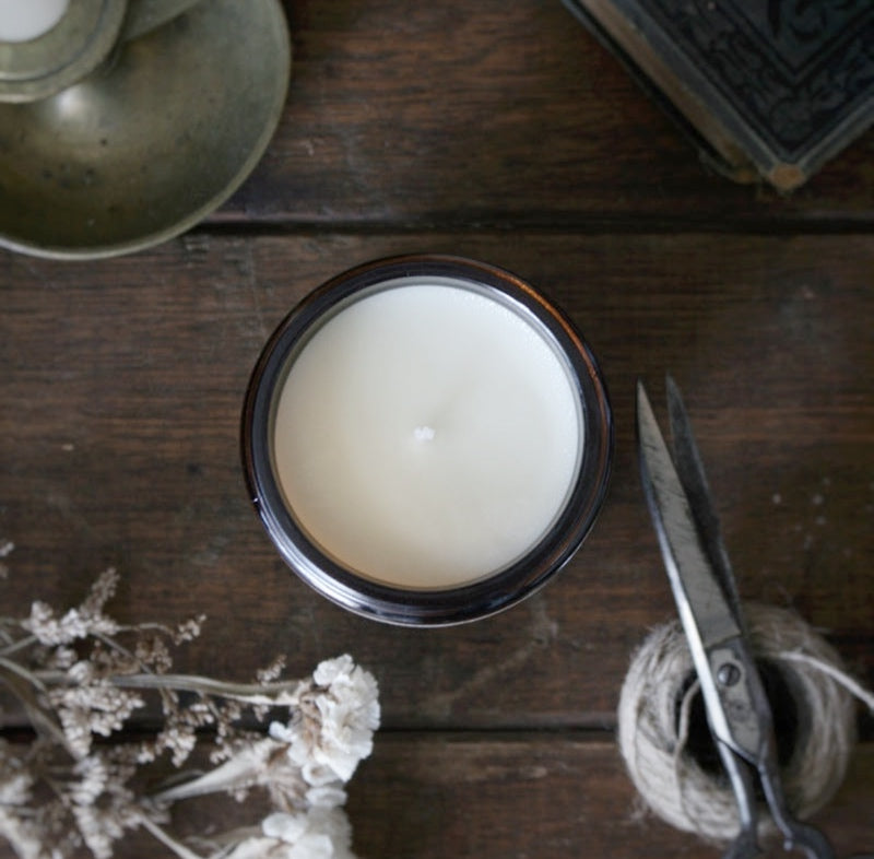 Bookish Candle “Pemberley”