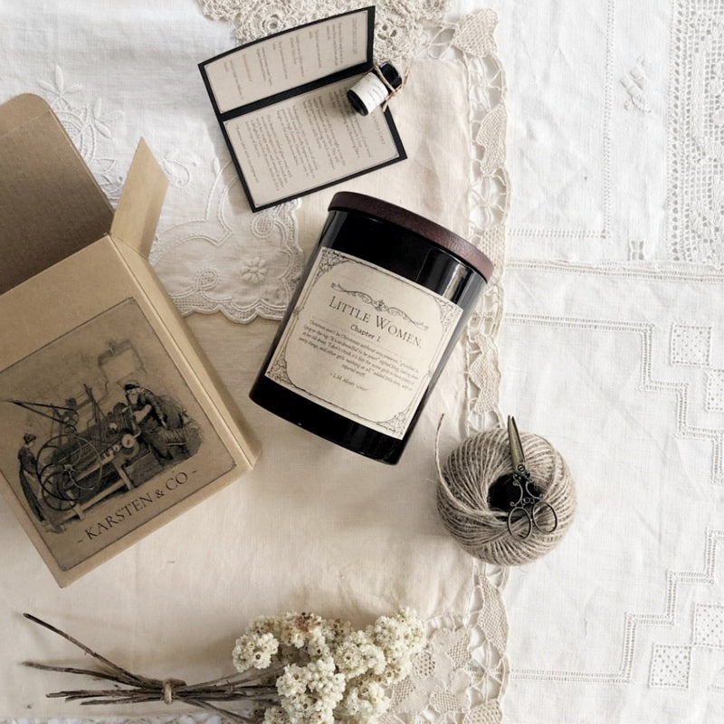 Bookish Candle "Little Women"