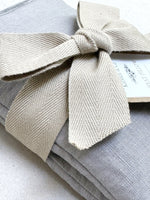 Load image into Gallery viewer, Linen Heat Pack - Pillow &quot;Grey&quot;
