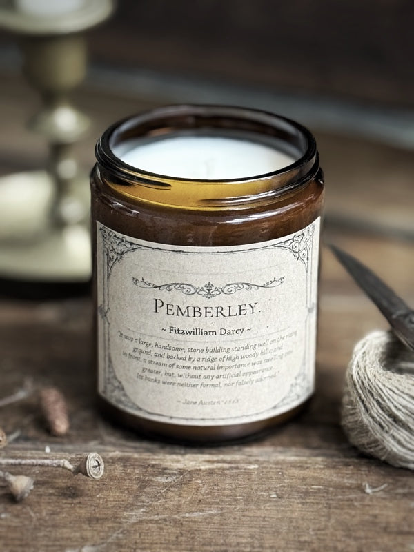 Bookish Candle “Pemberley”